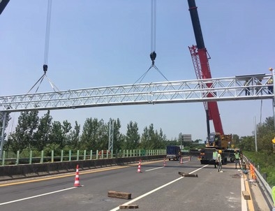 江苏江苏门架标牌施工现场