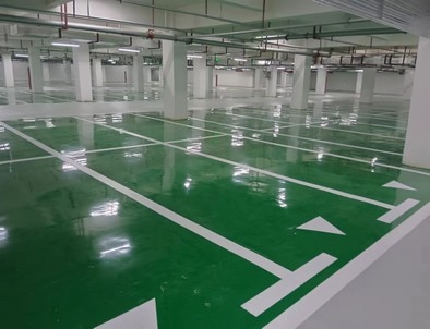 江苏江苏小区停车场标线